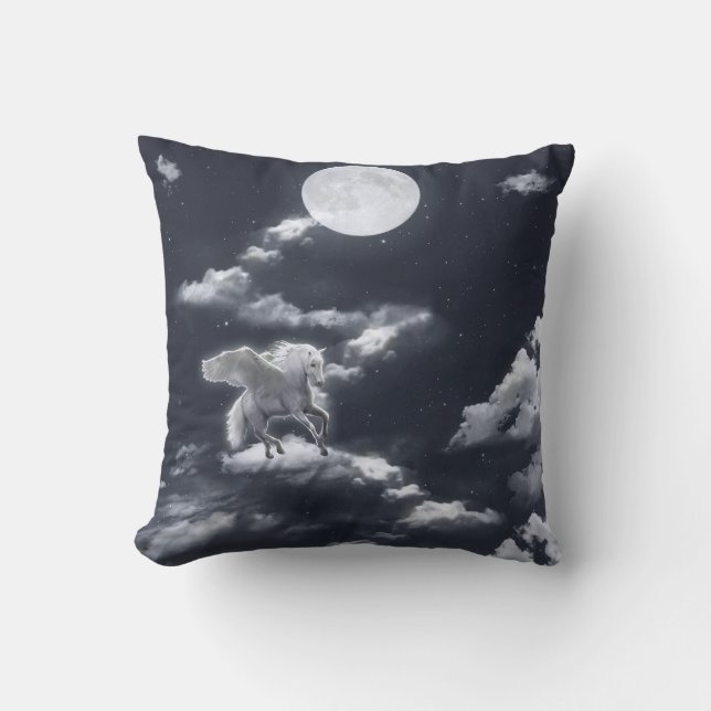 Coussin Cheval ailé blanc : ciel illuminé par la lune. (Recto)