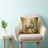 Coussin Cheval enchanté dans la forêt dorée (Chaise)