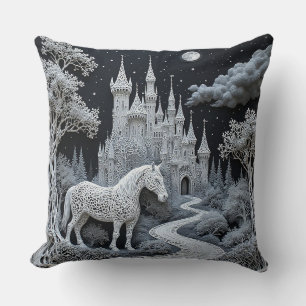 Coussin Cheval éthéré et château enchanté