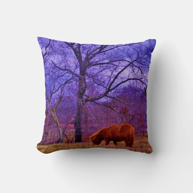 Coussin Cheval miniature brun, ciel violet (Recto)