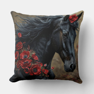 Coussin Cheval noir décoré de fleurs rouges vibrantes