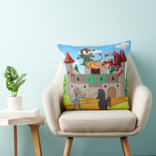 Coussin Chevalier dans l'armure brillante et les dragons s