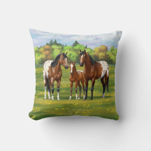 Coussin Chevaux Appaloosa De Baie Brown En Pâturage D'Été