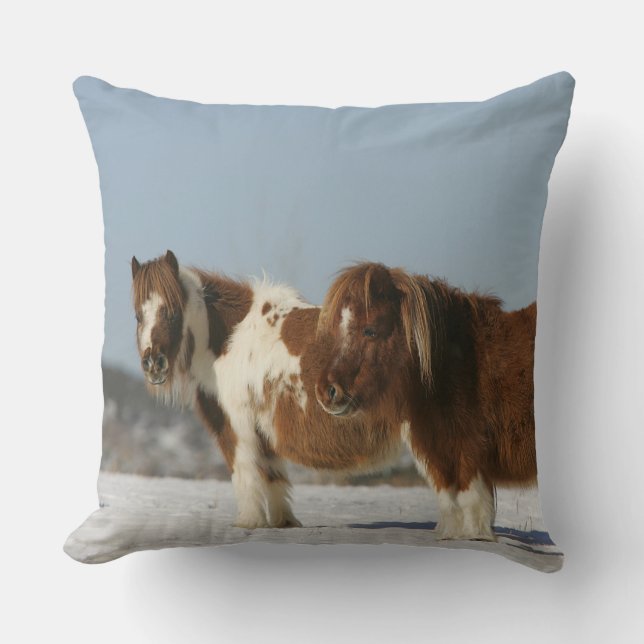 Coussin Chevaux miniatures se tenant dans la neige (Recto)