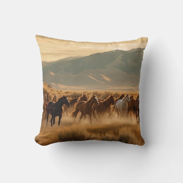 Coussin Chevaux sauvages en champ d'or (Recto)