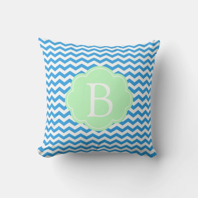 Coussin Chevron bleu, forme vert clair, monogramme (Recto)