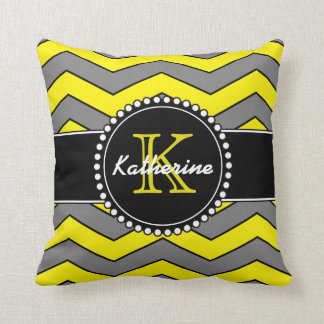 Coussin Chevron jaune et gris, personnalisé, décoré d'un
