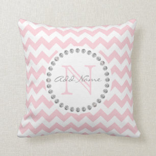 Coussin Chevron rose bébé personnalisé unique - Diamants