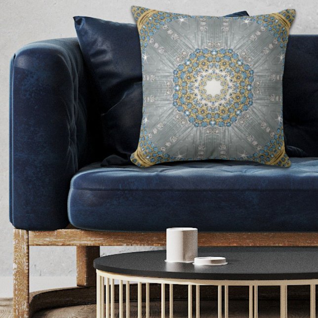 Coussin Chic Bohème Vintage Mode Argent bleu mandala (Chic Bohemian Vintage Fashion Silver blue mandala Throw Pillow)