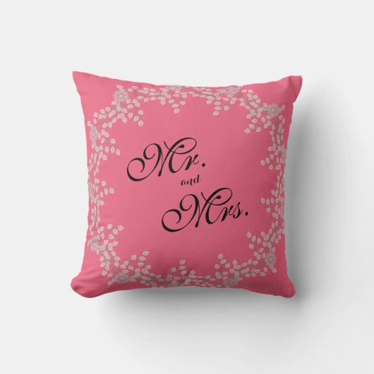 Coussin Chic Fleurs Roses et Perles Mariage "M. et Mme" (Recto)