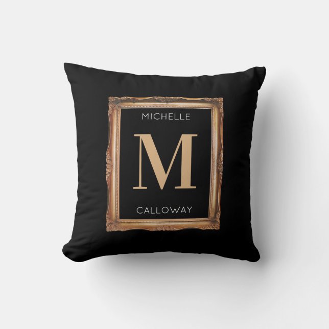 Coussin Chic Monogramme noir et or (Recto)