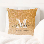 Coussin Chic tendance Monogramme de script Monogramme Nom<br><div class="desc">Glam moderne Parties scintillant or Script Monogramme Nom Jeu d'oreiller</div>