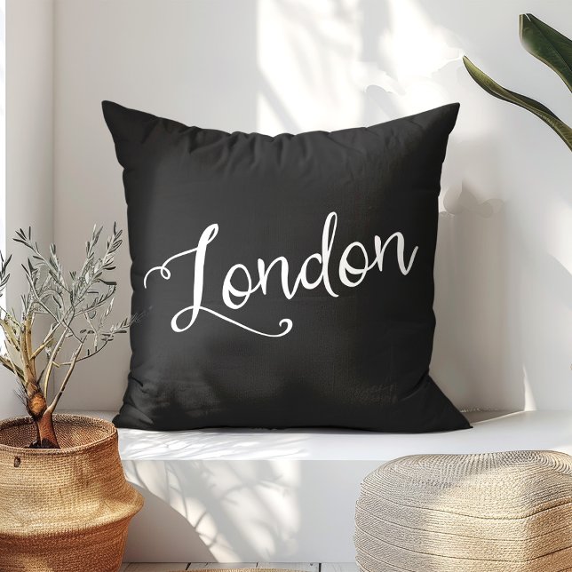 Coussin Chic Typographie Londres Angleterre Noir et Blanc (Créateur téléchargé)