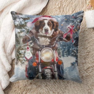 Coussin Chien Épagneul Breton à cheval sur une moto de Noë