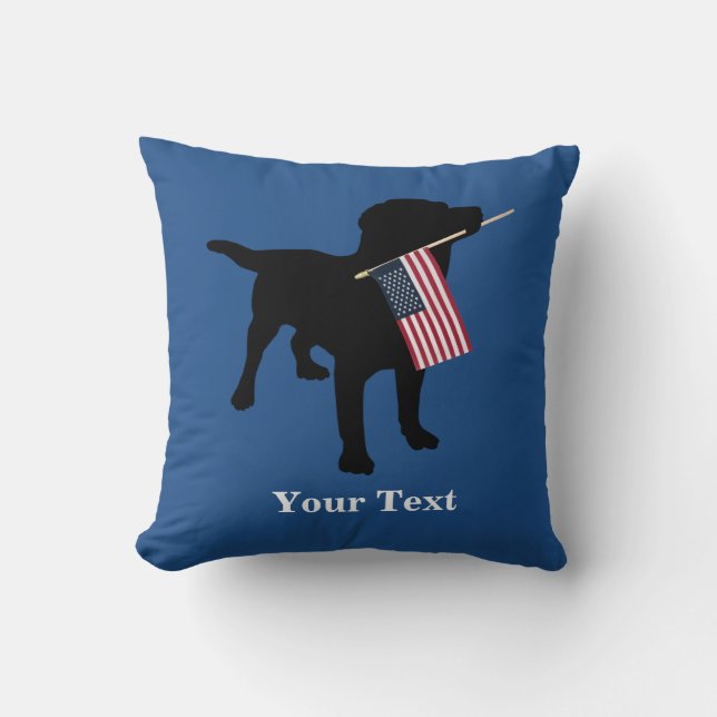 Coussin Chien noir de laboratoire avec le drapeau (Recto)