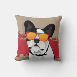 Coussin Chien-taureaux français en lunettes de soleil
