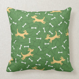 Coussin chiens chanceux avec l'arrière - plan d'os