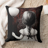 Coussin Childhood Whispers (Couverture)