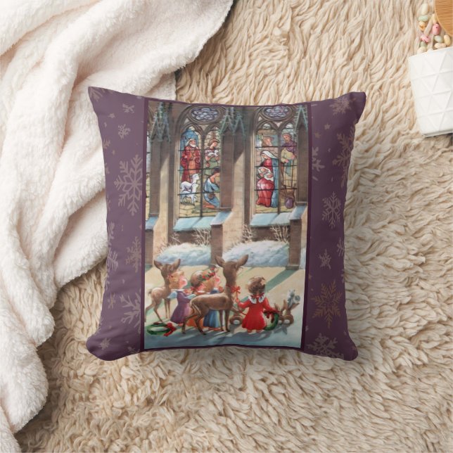 Coussin Children at the Church Window Christmas  (Couverture)