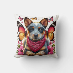 Coussin Chiot Heeler entouré de papillons et de fleurs