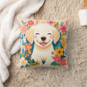 Coussin chiot labrador jaune au milieu des fleurs (Couverture)