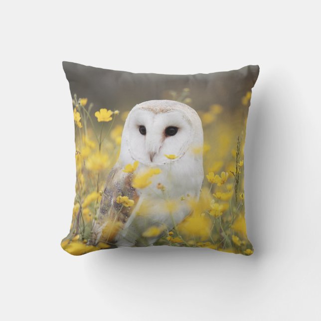 Coussin Chouette À Grange Dans L'Oreiller À Jeu De prairie (Recto)