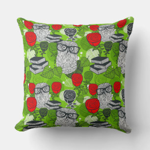 Coussin Chouette en roses rouges