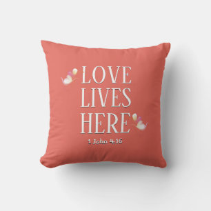 Coussin Christian LOVE ICI Corail