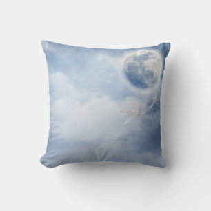 Coussin Ciel bleu magique avec cygnes volants