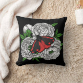 Coussin Cinnabar moth (Couverture)
