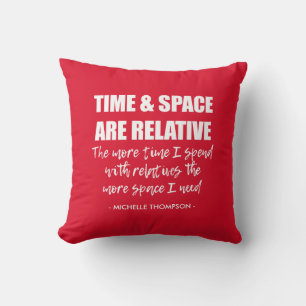 Coussin Citation de famille drôle Personnalisé Nom Rouge