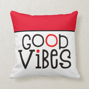 Coussin Citation de position Good Vibes rouge blanc noir