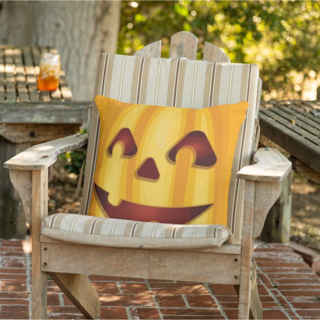 Coussin Citrouille sculpté souriant design Halloween (Chaise)