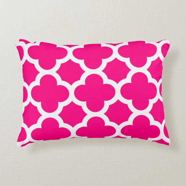 Coussin classique d'accent de Quatrefoil - rose (Devant)