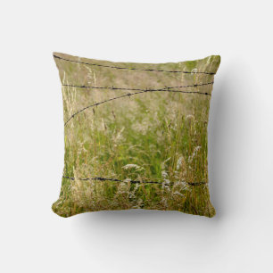 Coussin Clôture en fil de fer barbelé rouillé
