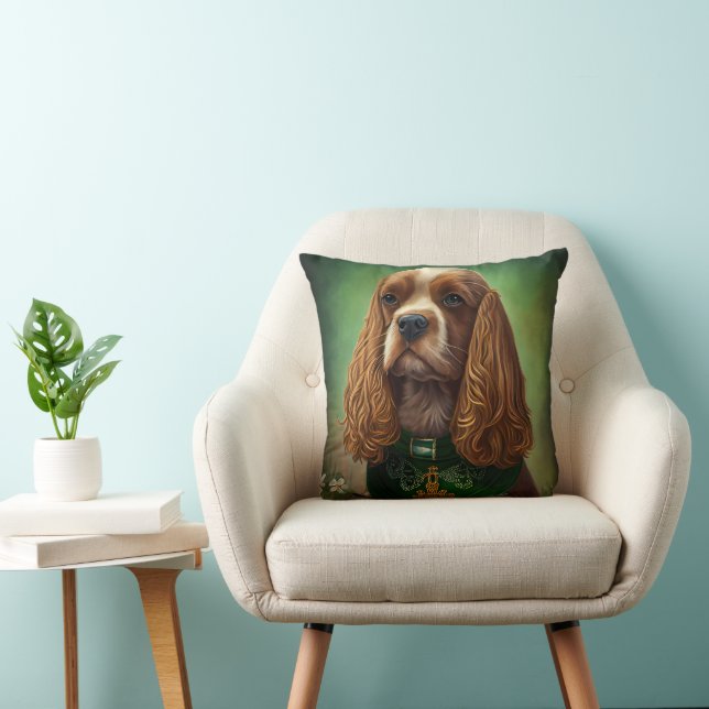 Coussin Cocker Spaniel Chien en robe de fête St. Patrick (Chaise)