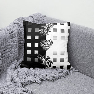 Coussin Coeur d'aigle en niveaux de gris