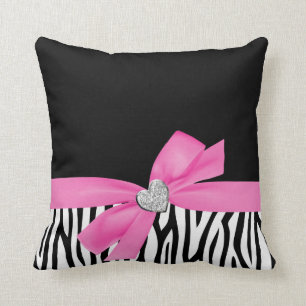 Coussin Coeur de diamant d'arc de rose de zèbre