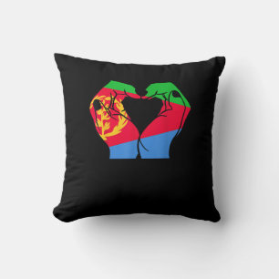 Coussin Coeur des mains avec drapeau érythréen