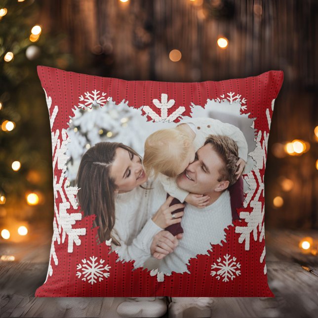 Coussin Coeur d'hiver rouge et blanc Photo double face (Red And White Winter Heart Personalized Photo Double Sided Throw Pillow)
