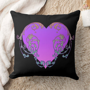 Coussin Coeur violet élégant et romantique avec de la pros