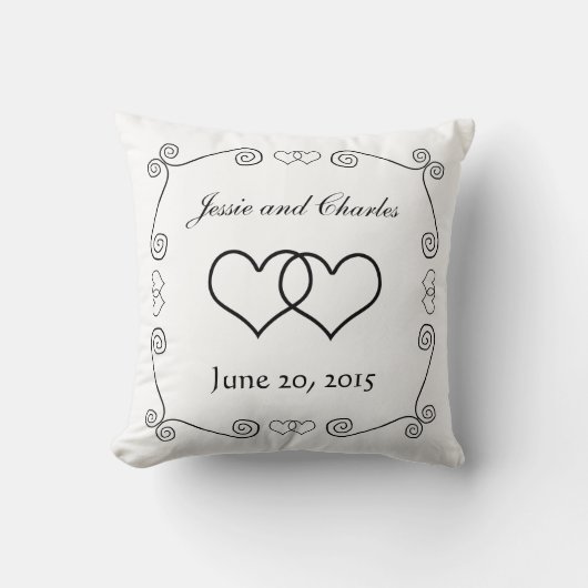 Coussin Coeurs enclenchés - noirs et blancs (Recto)