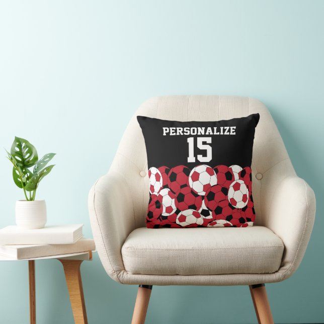 Coussin Collage de balle de football rouge foncé | Nom et  (Chaise)