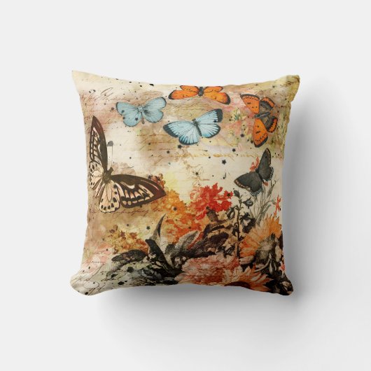 Coussin Collage papillon vintage (Recto)