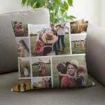Coussin Collage photo de famille personnalisée<br><div class="desc">Collage de photos de famille personnalisées Couple oreiller</div>