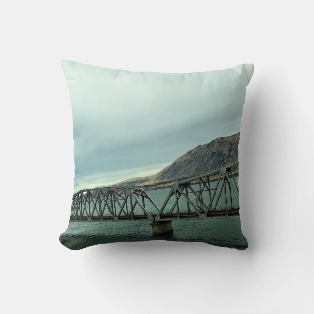 Coussin Columbia River, Rufus, Oregon (Recto)
