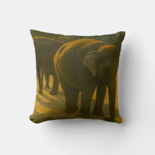 Coussin Compagnons d'or - Trio d'éléphants à lumière chaud