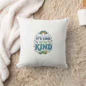 Coussin Conception de chemise de chenille arc-en-ciel Cool (Couverture)
