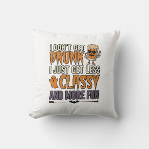 Coussin Conception de chemise moins classe de boisson drôl