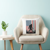 Coussin Conception de chemise vectorielle vintage Bigfoot (Chaise)